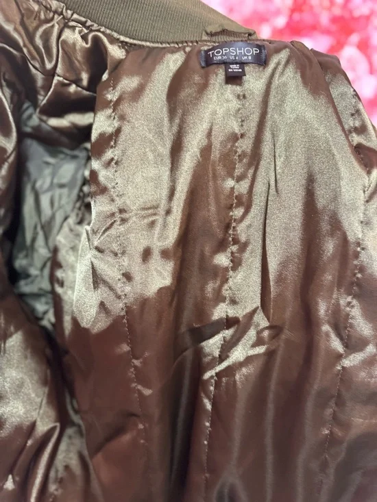 Topshop Olive Bomber Jacket in Military Green - Picture 6 of 7